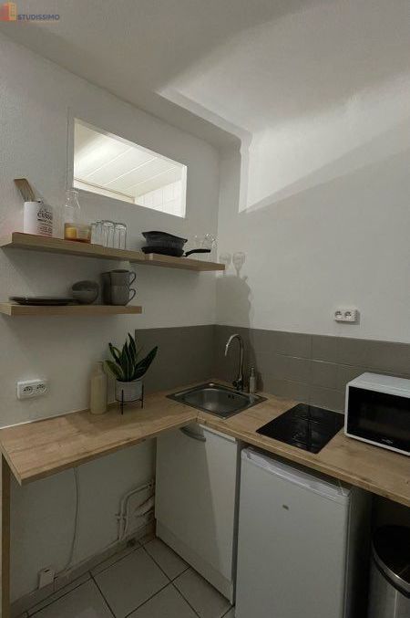 Studio meublé 11m² Aix-en-Provence 13100 - Meublé, CPE C - Photo 2