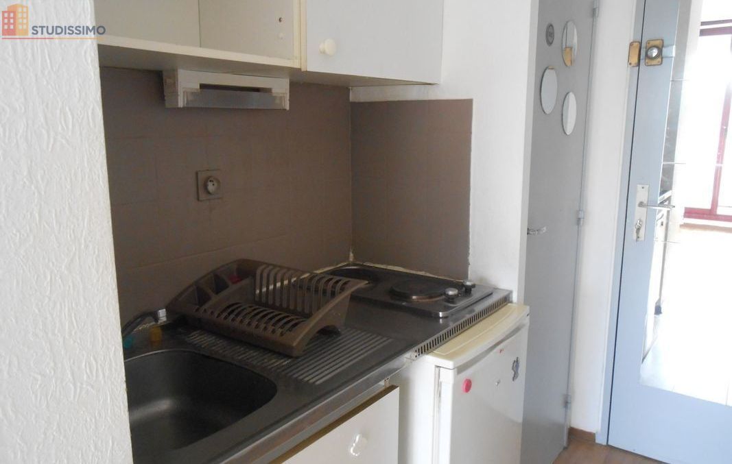 Studio meublé 15m² Aix-en-Provence 13090 - Lumineux, meublé - Photo 1
