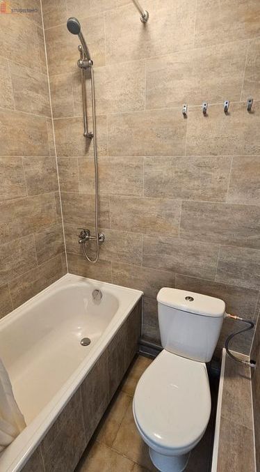 Studio meublé 16m² Port-de-Bouc - Moderne, lumineux - Photo 2