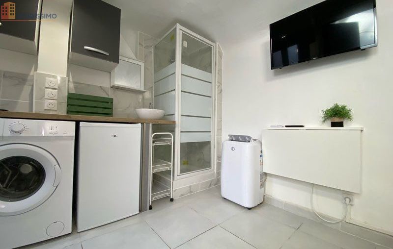 Studio meublé 10m² Marseille 2e - Meublé, dernier étage - Photo 2