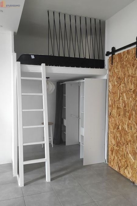 Studio 41m² Marseille 3e - Entièrement rénové, meublé - Photo 2