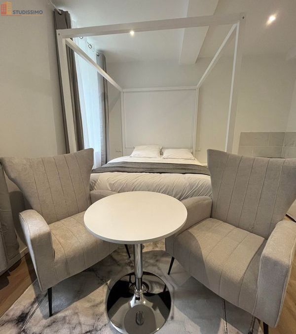 Studio meublé 25m² Castelnaudary centre - Rénové, salle de sport - Photo 1