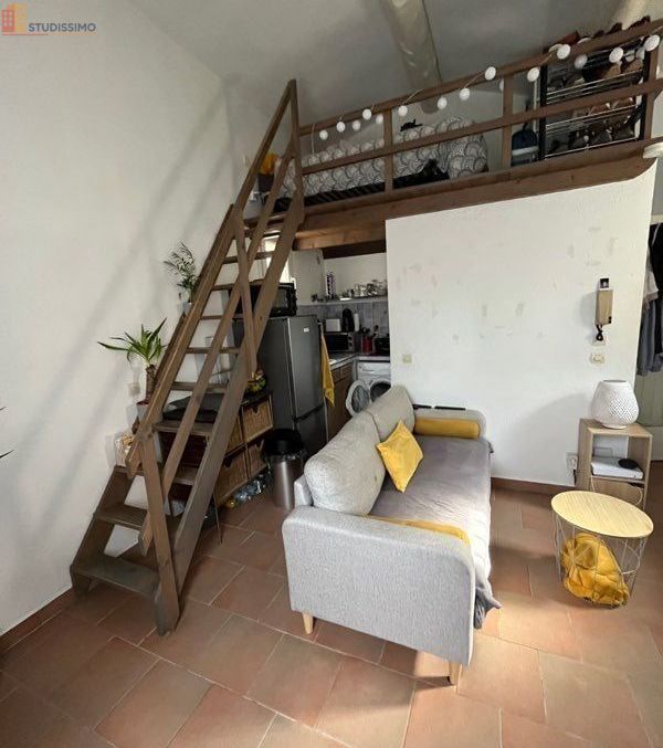 Studio 18m² Aix-en-Provence 13100 - Mezzanine, proche facs - Photo 1