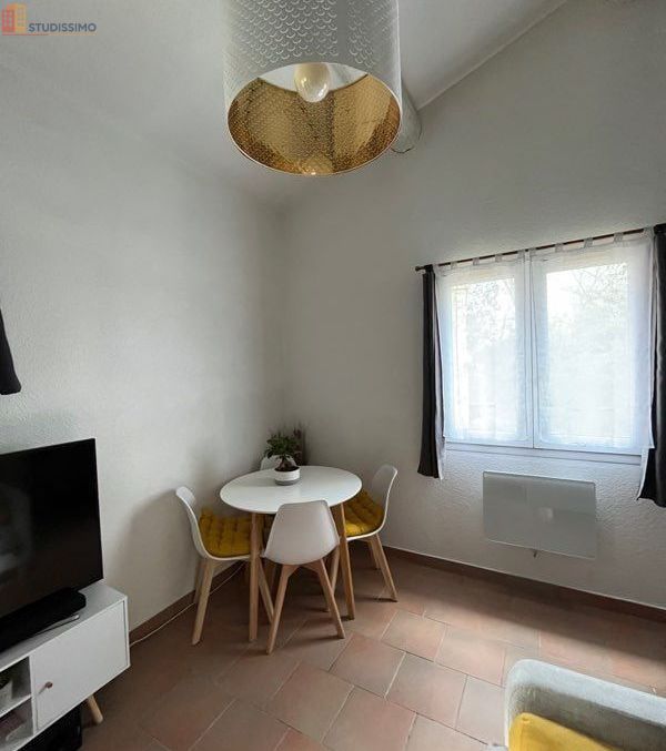 Studio 18m² Aix-en-Provence 13100 - Mezzanine, proche facs - Photo 2