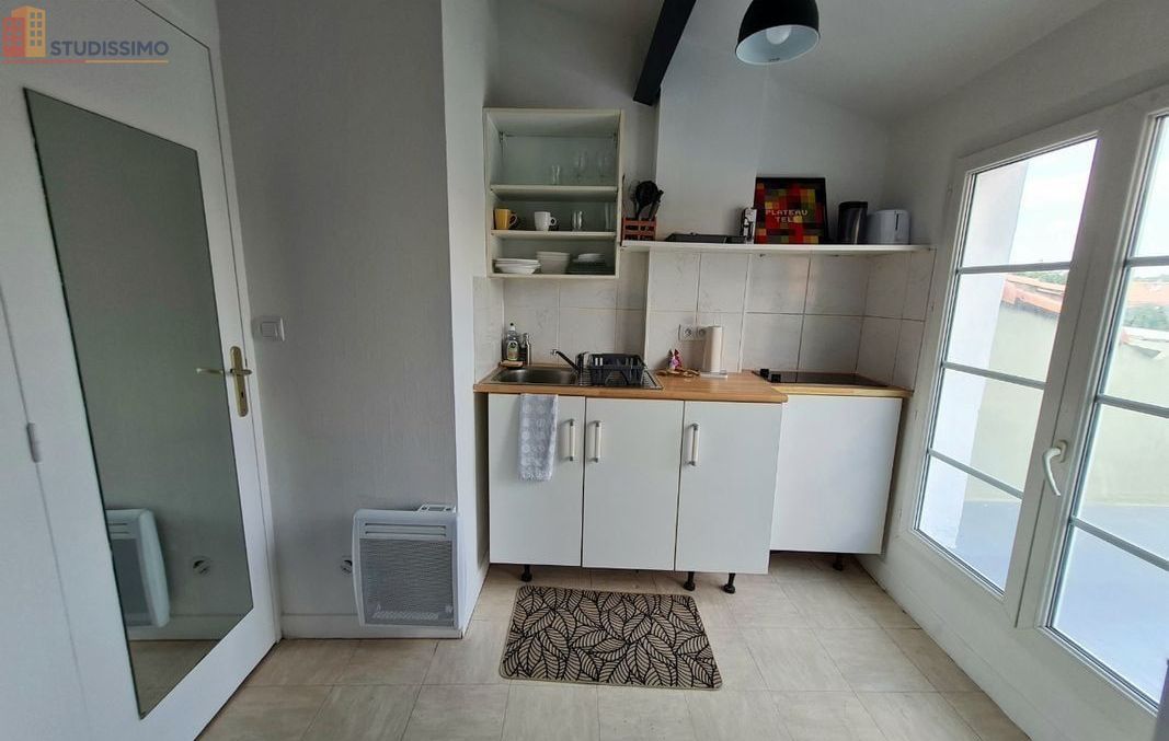 Studio meublé 20m² Narbonne centre - Terrasse, lumineux - Photo 2