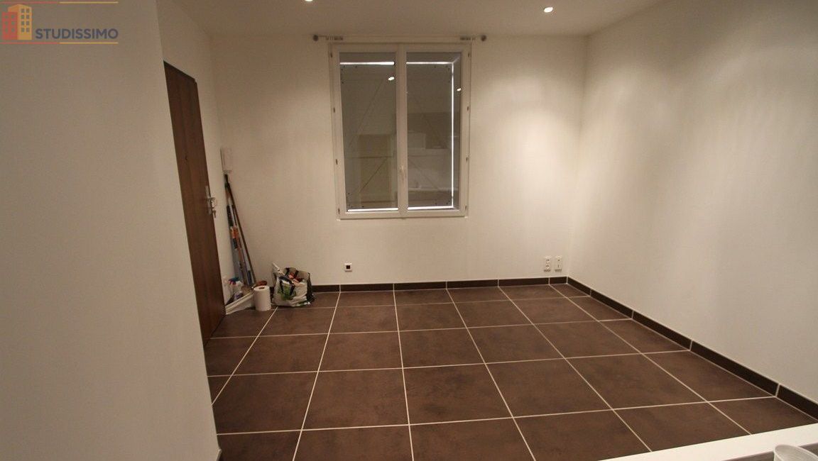 Studio meublé 25m² Aubagne centre - Entièrement rénové - Photo 2