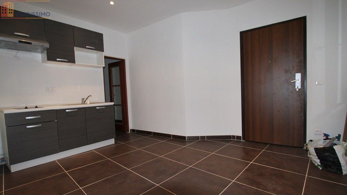 Studio à Aubagne