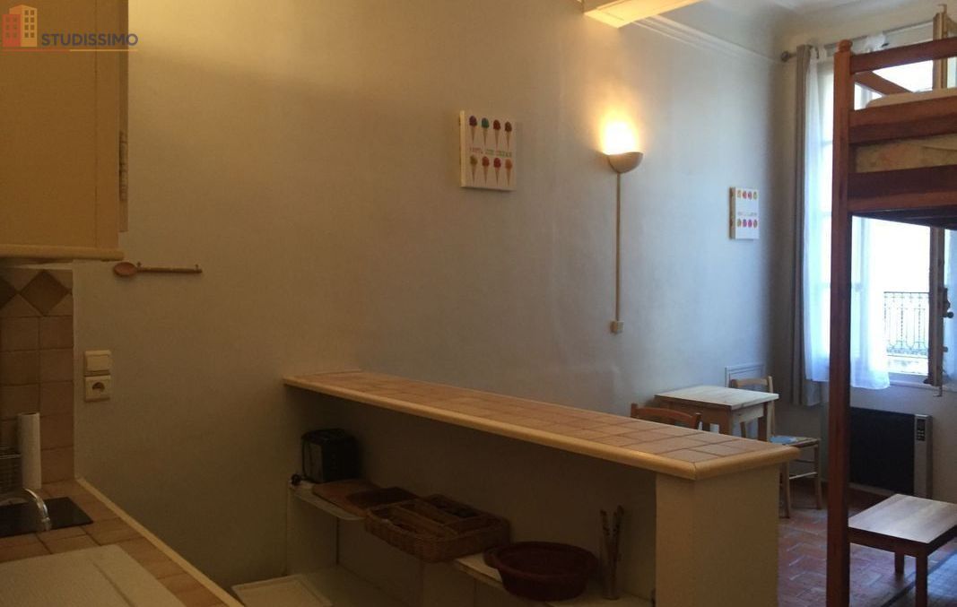 Studio meublé 26m² Aix-en-Provence centre - Coquet, lumineux - Photo 1