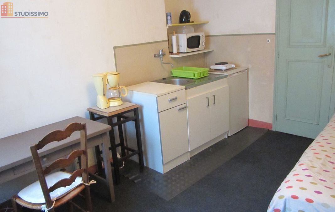 Studio meublé 25m² Carcassonne - Meublé, DPE D - Photo 2