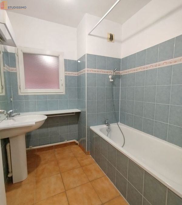 Studio 29m² Aix-en-Provence centre - Grand, parking - Photo 1