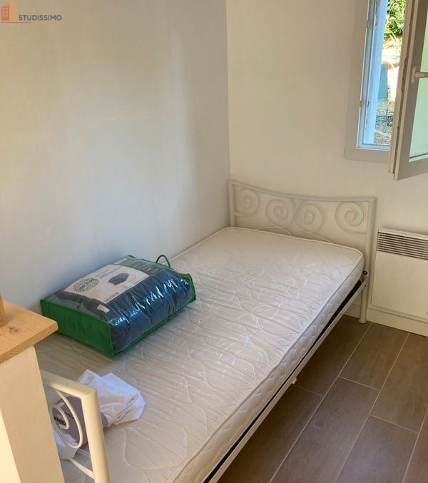 Studio meublé 14m² Aix-en-Provence 13100 - Parking, lumineux - Photo 2