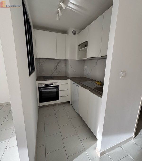 Studio 30m² Sausset-les-Pins - Plein centre, lumineux - Photo 2