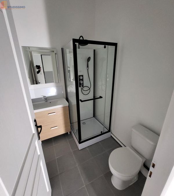 Studio 27m² Eyguières - 1er étage, DPE C - Photo 2