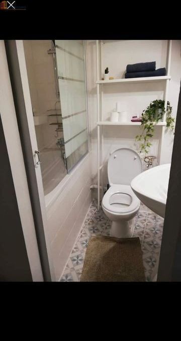 Studio meublé 17m² Aix-en-Provence centre historique - Meublé - Photo 2