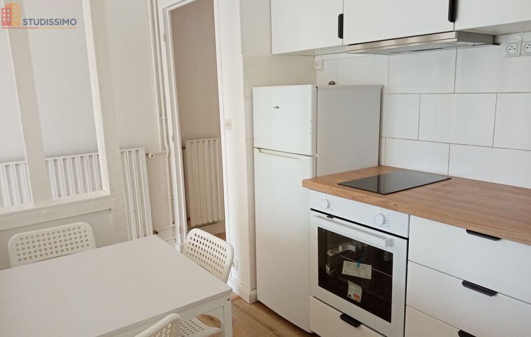 Studio meublé 31m² Bayeux - Meublé, DPE D - Photo 2