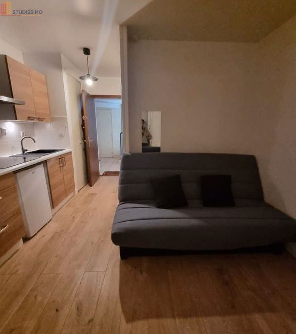 Studio meublé 19m² Caen centre - Lumineux, bien situé - Photo 5