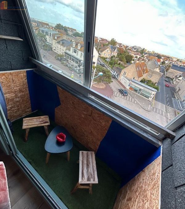 Studio meublé 18m² Courseulles-sur-Mer - Meublé, dernier étage - Photo 1