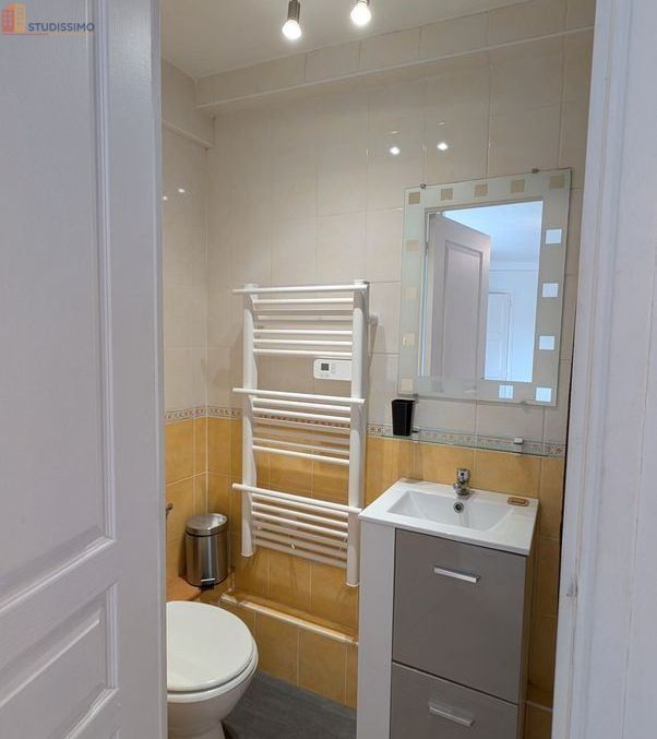 Studio meublé 18m² Lisieux 14100 - Calme, dernier étage - Photo 3