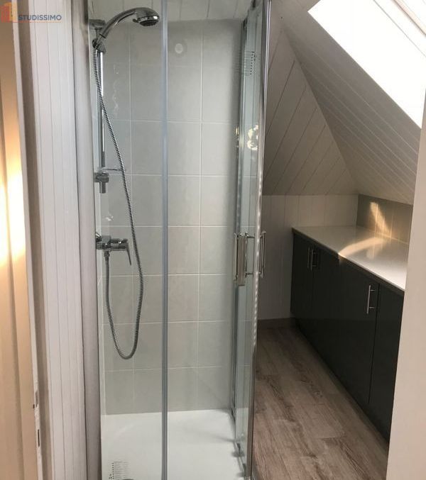 Studio 17m² Troarn - Sous les combles, 2ème étage - Photo 4