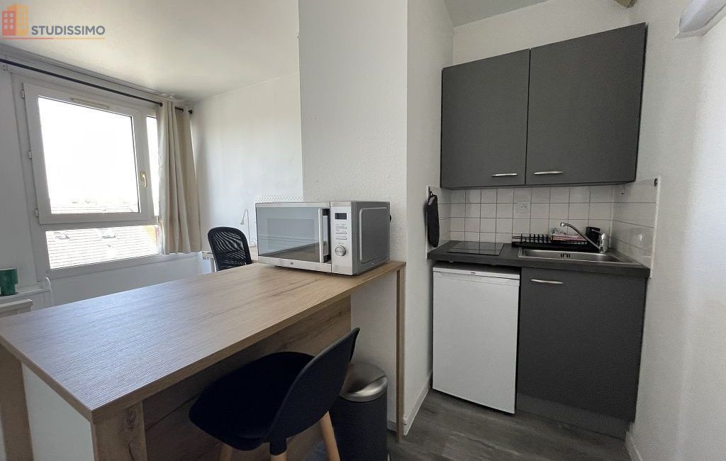 Studio meublé 16m² Caen 14000 - Meublé, DPE D - Photo 6