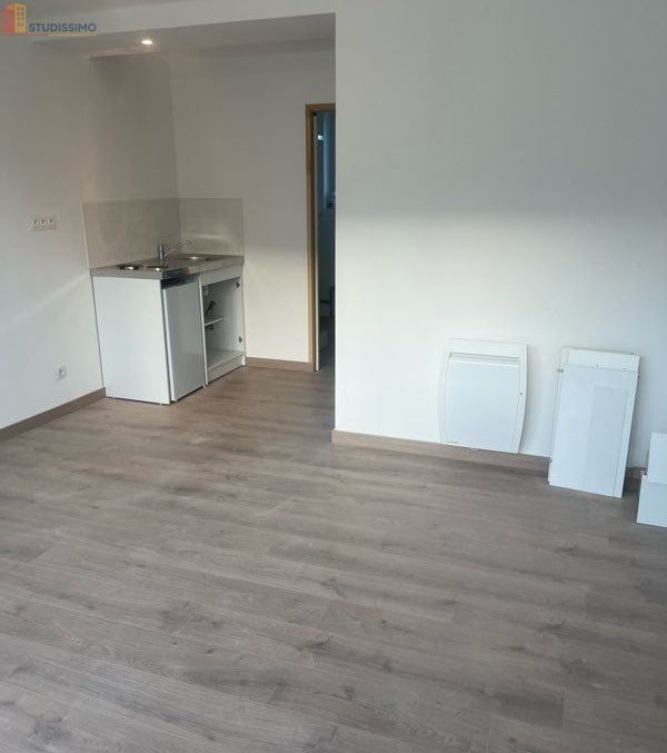 Studio 30m² Condé-en-Normandie - 2e étage - Photo 11