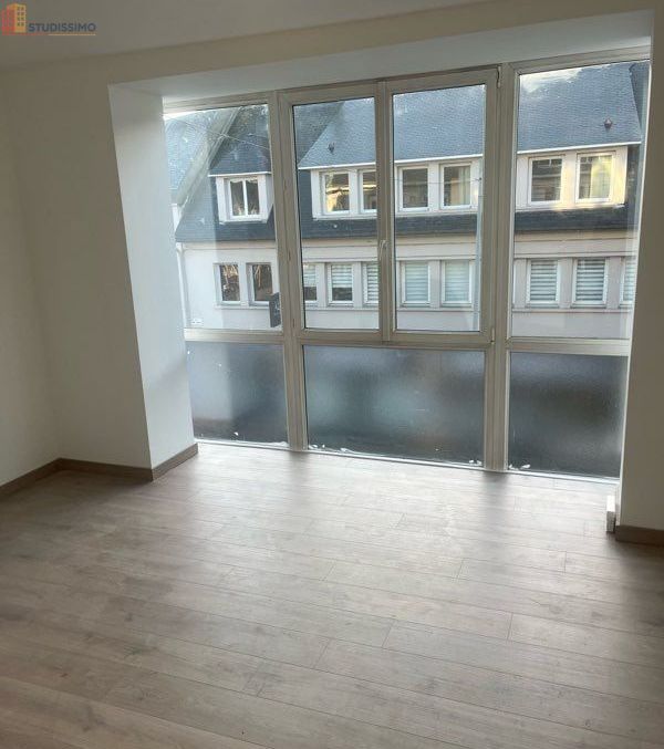 Studio 30m² Condé-en-Normandie - 2e étage - Photo 5