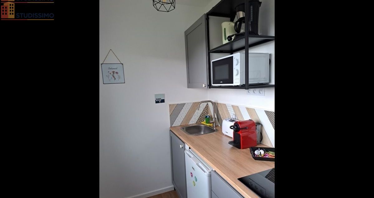 Studio 22m² Courseulles-sur-Mer - Meublé, étage 1/3 - Photo 4