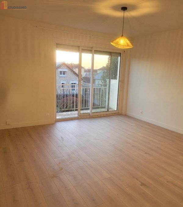 Studio 30m² Caen - Entièrement rénové, balcon vue dégagée - Photo 2