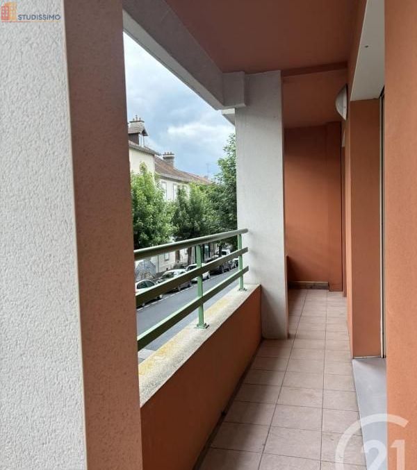 Studio 35m² Aurillac - DPE D, 1er étage - Photo 3