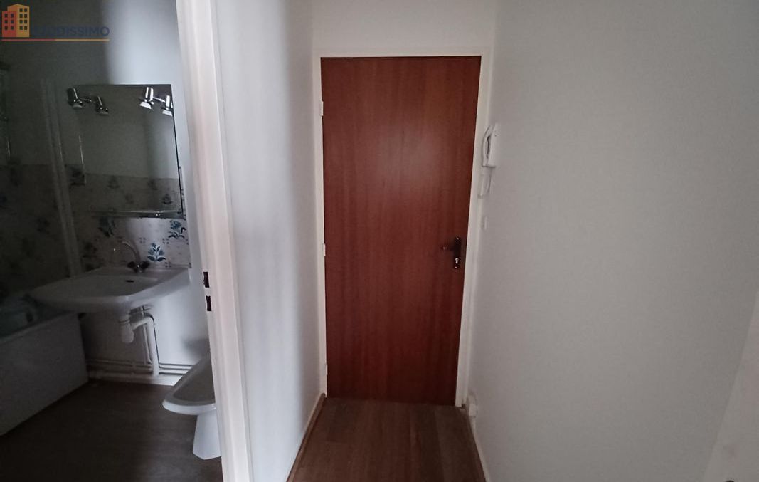Studio meublé 30m² Aurillac - Meublé, 4e étage - Photo 2