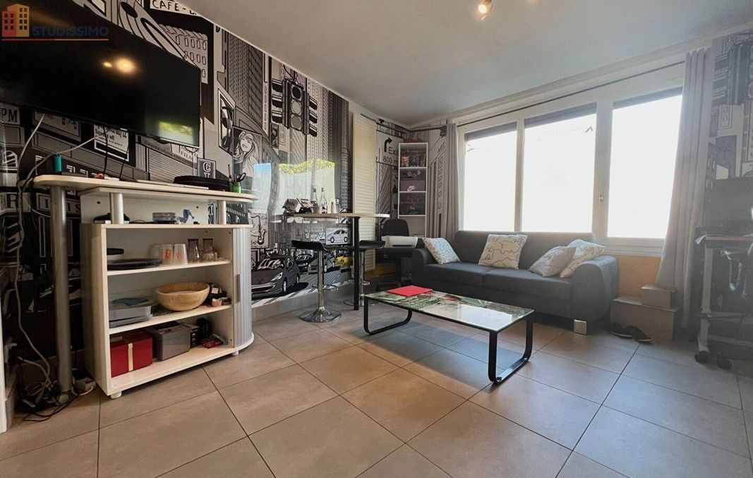 Studio meublé 24m² Arpajon-sur-Cère - Meublé, 24m² - Photo 13