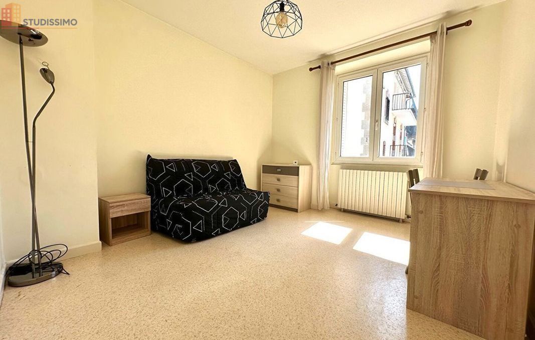 Studio meublé 25m² Aurillac - Meublé, 1er étage - Photo 6