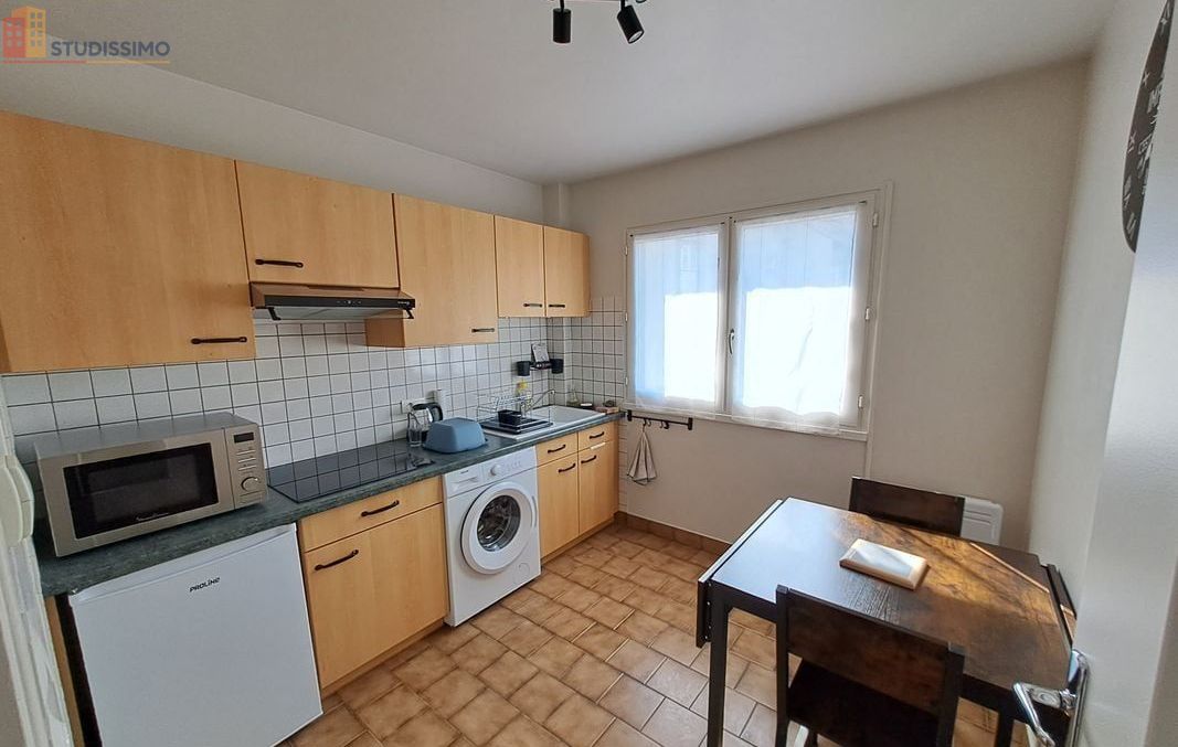 Studio 31m² Aurillac centre - Meublé, secteur Carmes - Photo 1