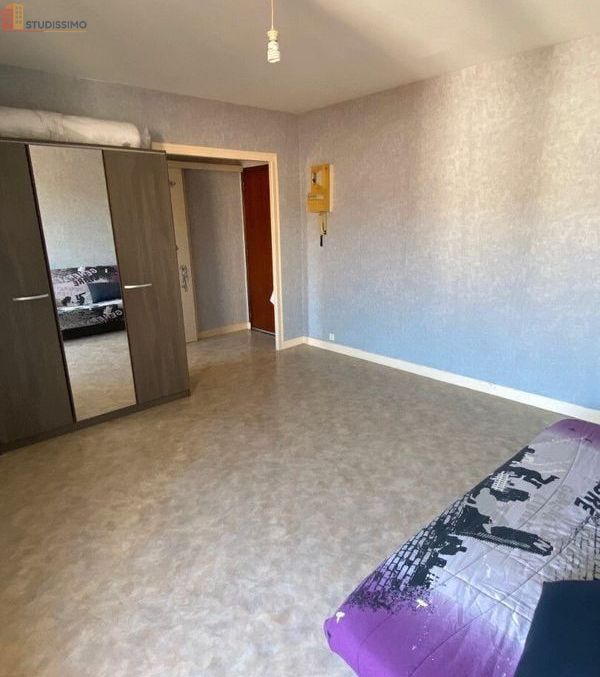 Studio 30m² Aurillac - (aucune caractéristique) - Photo 9