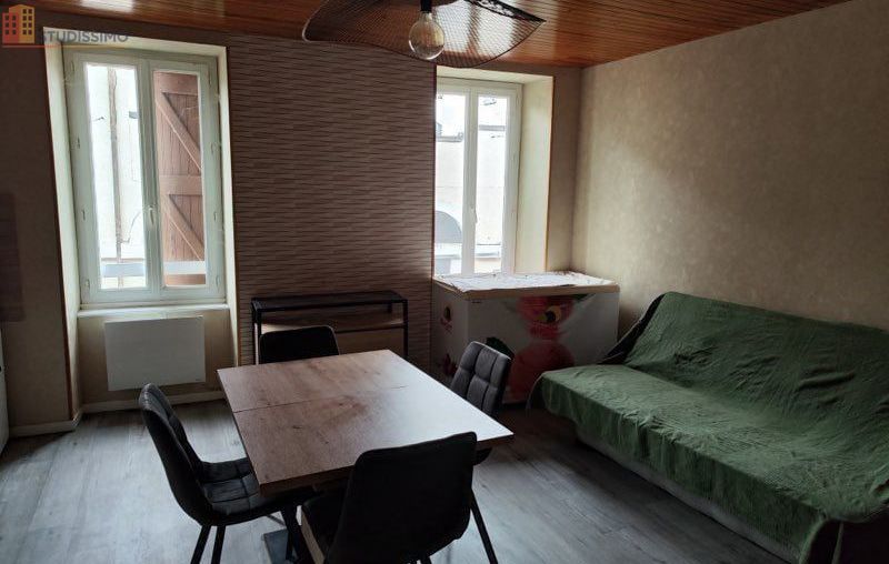 Studio meublé 30m² Maurs - Meublé, DPE D - Photo 2
