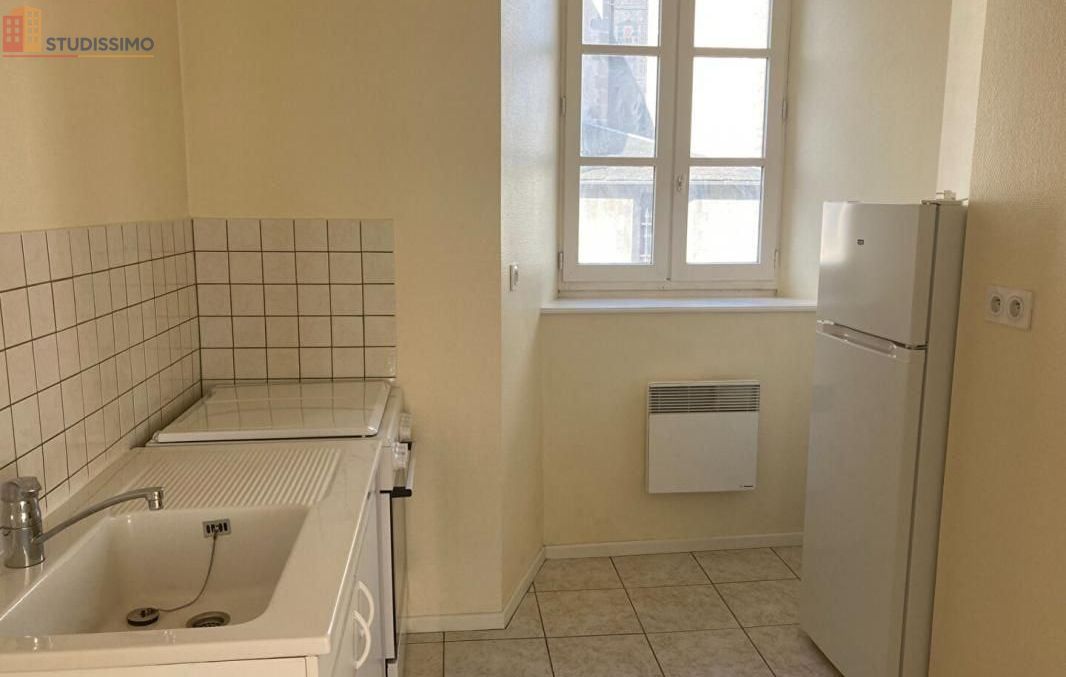 Studio 26m² Saint-Flour - 1er étage, lumineux - Photo 3