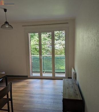 Studio meublé 18m² Aurillac - Calme, terrasse - Photo 3