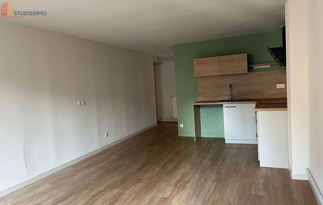 Studio 37m² Aurillac - Lumineux, 1er étage - Photo 3