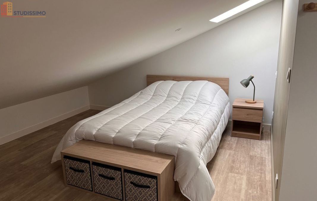 Studio meublé 34m² Ruelle-sur-Touvre - Meublé, étage supérieur - Photo 2