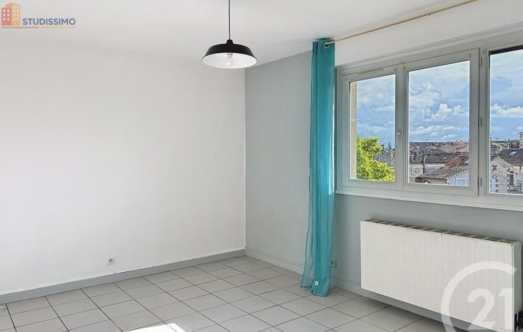 Studio 32m² Angoulême - tranquille, lumineux - Photo 11