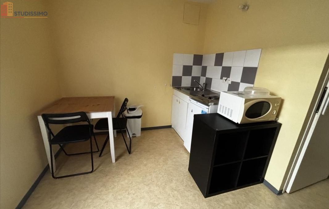 Studio meublé 15m² Angoulême - Meublé, DPE D - Photo 8