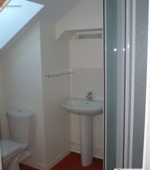 Studio 28m² Angoulême - Duplex, DPE C - Photo 9