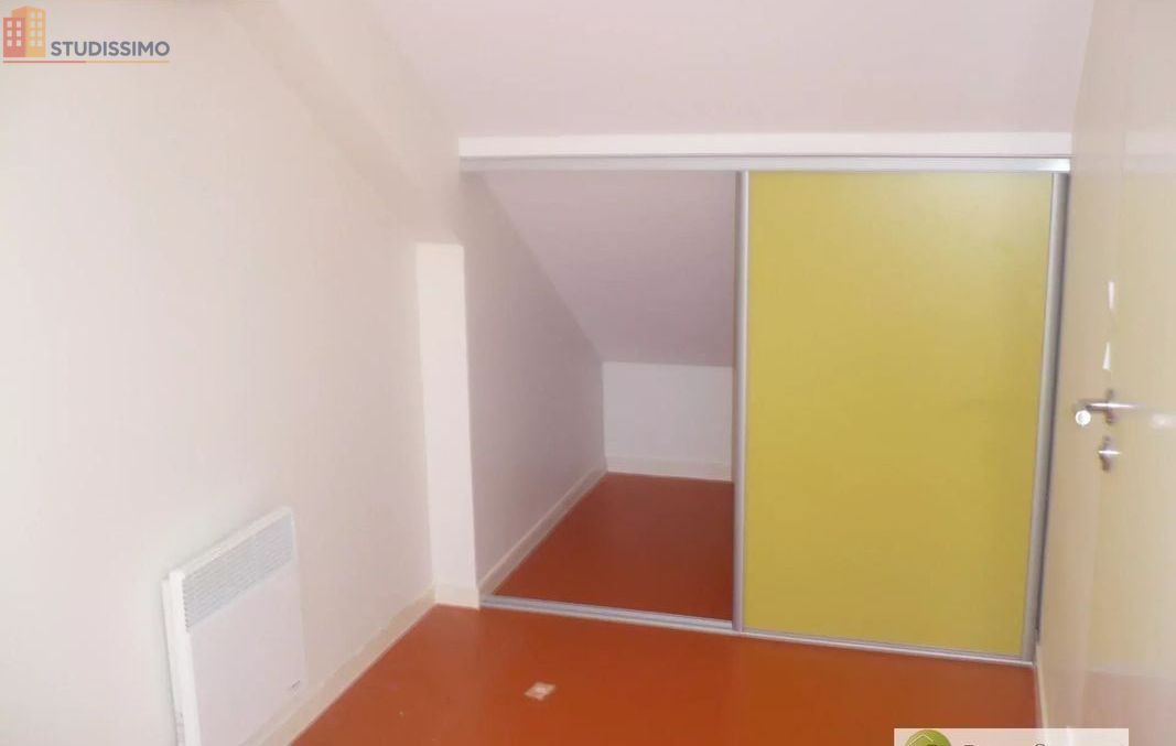 Studio 28m² Angoulême - Duplex, DPE C - Photo 2