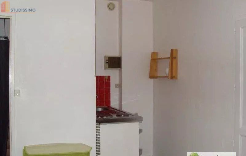 Studio 14m² Angoulême - DPE D - Photo 1