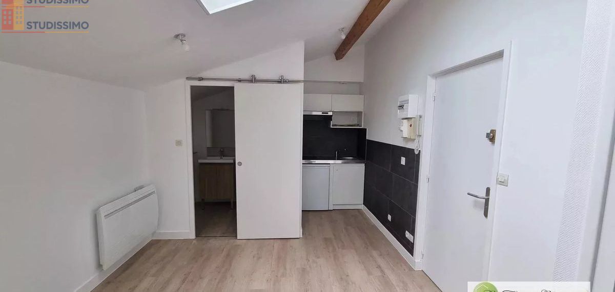 Studio 17m² La Couronne 16400 - Photo 3