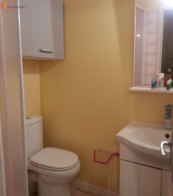 Studio meublé 23m² Angoulême centre - Proche gare, calme - Photo 2