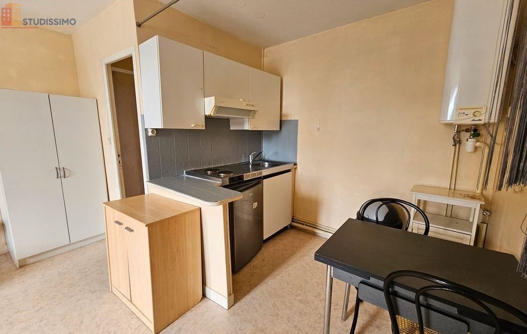 Studio meublé 23m² Angoulême centre - Proche gare, calme - Photo 1