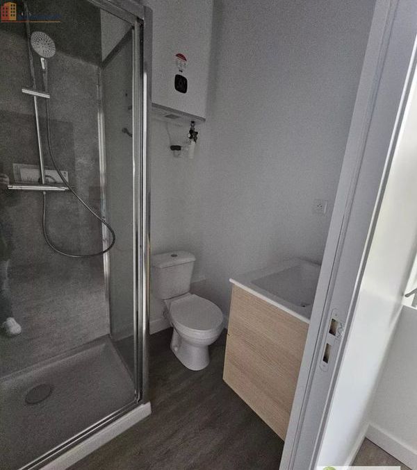 Studio 16m² Angoulême - Sans caractéristique mentionnée - Photo 6