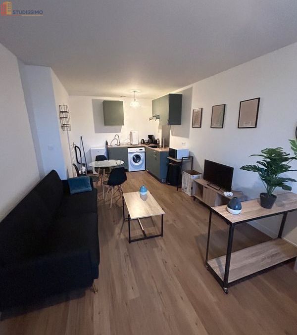 Studio meublé 29m² Angoulême - Meublé, DPE D - Photo 1