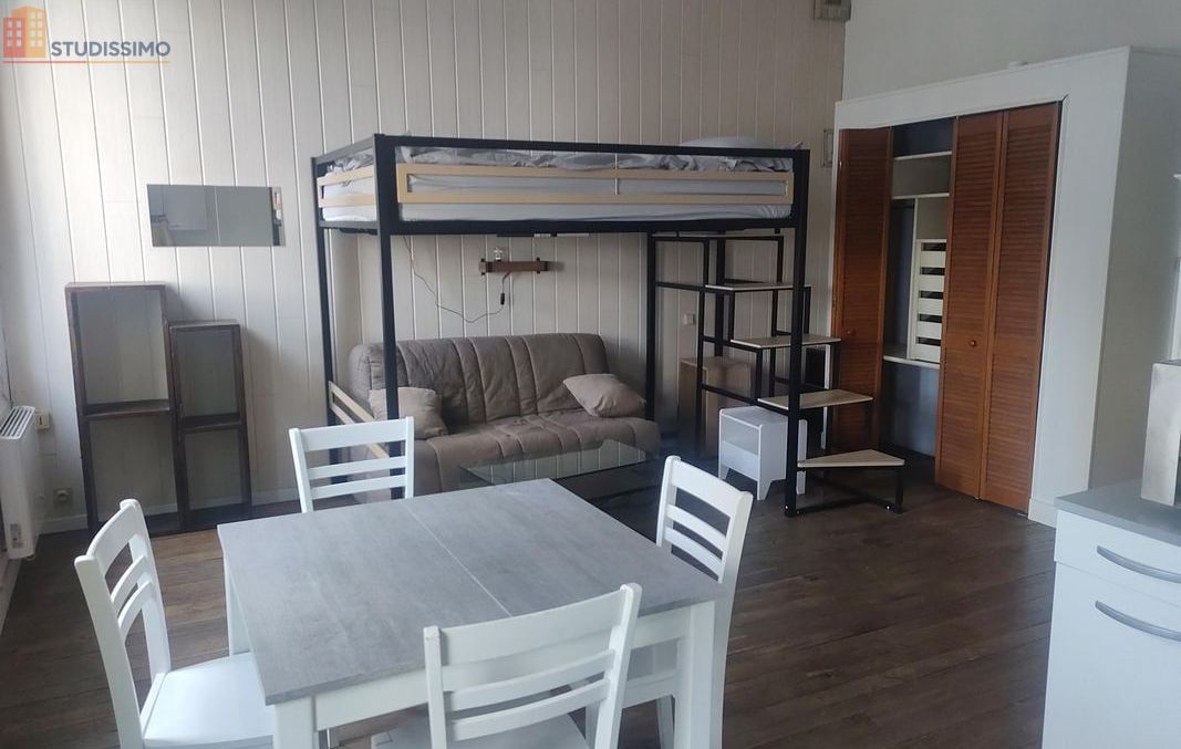 Studio meublé 27m² Angoulême centre - Meublé, 1er étage - Photo 3